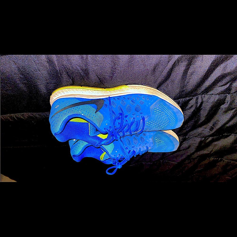 No longer wear them, not my style.